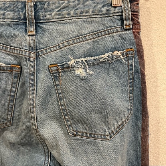 Abercrombie and Fitch Annie High Rise Girlfriend jeans blue w red stripe size 26 - Picture 10 of 13